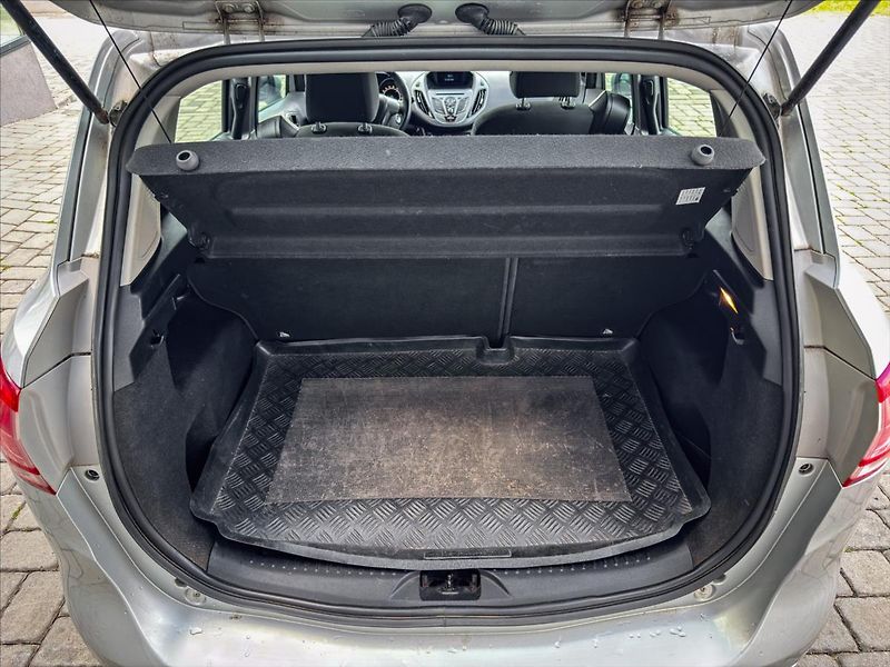 Ford B-MAX 1,4 Duratec Trend - fotka 10 z 16