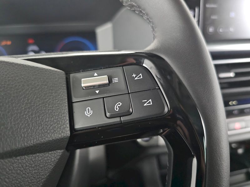 Toyota ProAce Verso (2025) L2 2.0D 180k 8AT VIP 6S SKYVIE - fotka 11 z 31