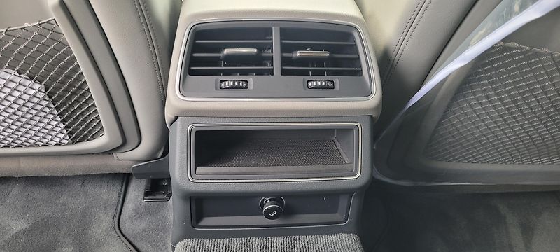 Audi A6 Allroad (2020) Avant sport 50 3,0TDi 210kW4x4 - fotka 27 z 55