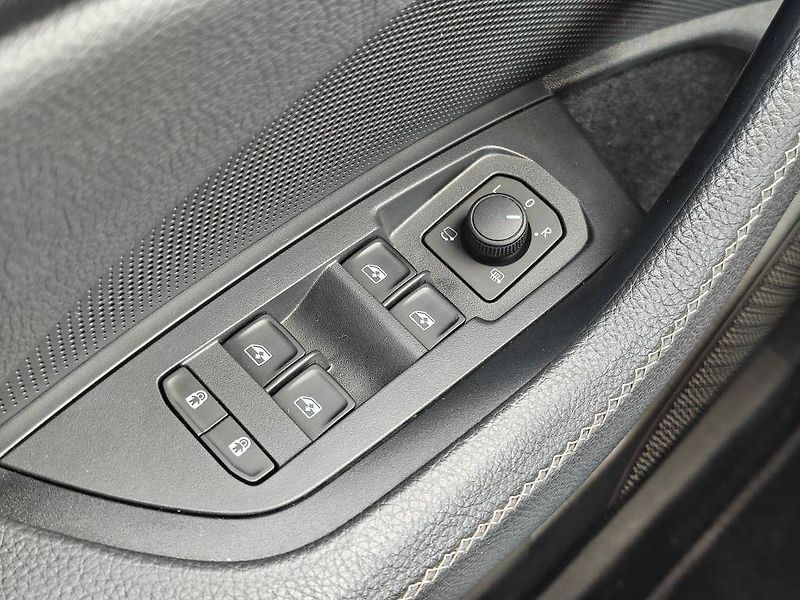 Škoda Kodiaq Exclusive Selection 7DSG 4x4 2 - fotka 25 z 29