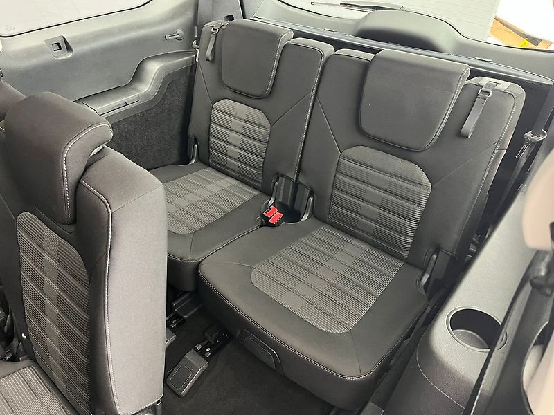Ford Galaxy 2.0 EcoBlue, 140 kW, Cebia - fotka 27 z 45