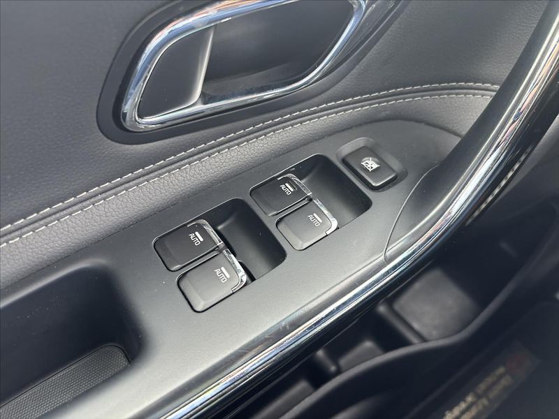 Kia Ceed 1,0 TGDi GT Line NAVI KAMERA - fotka 24 z 38