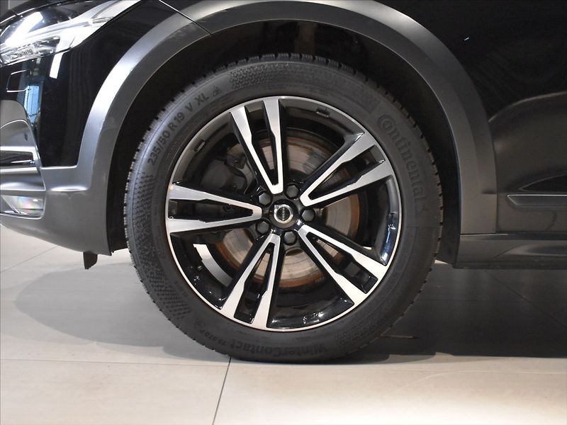 Volvo V90 2,0 CC D5 PRO Bezklíč,Tažný - fotka 7 z 26