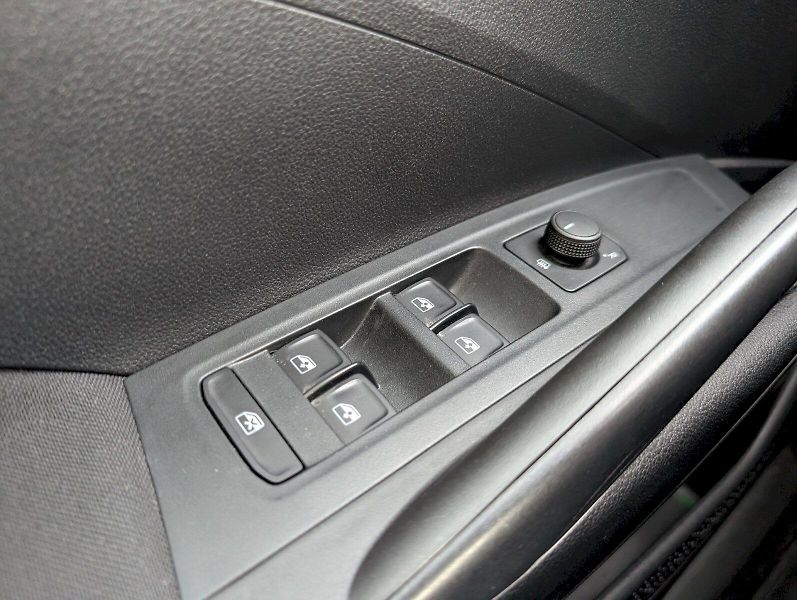 Škoda Fabia (2025) 1,0 TSI / 70 kW Selection - fotka 25 z 30