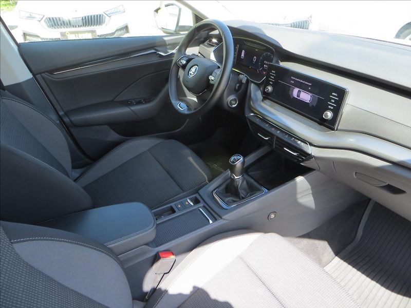 Škoda Octavia 2,0 TDI 85kW Ambition ČR - fotka 11 z 24