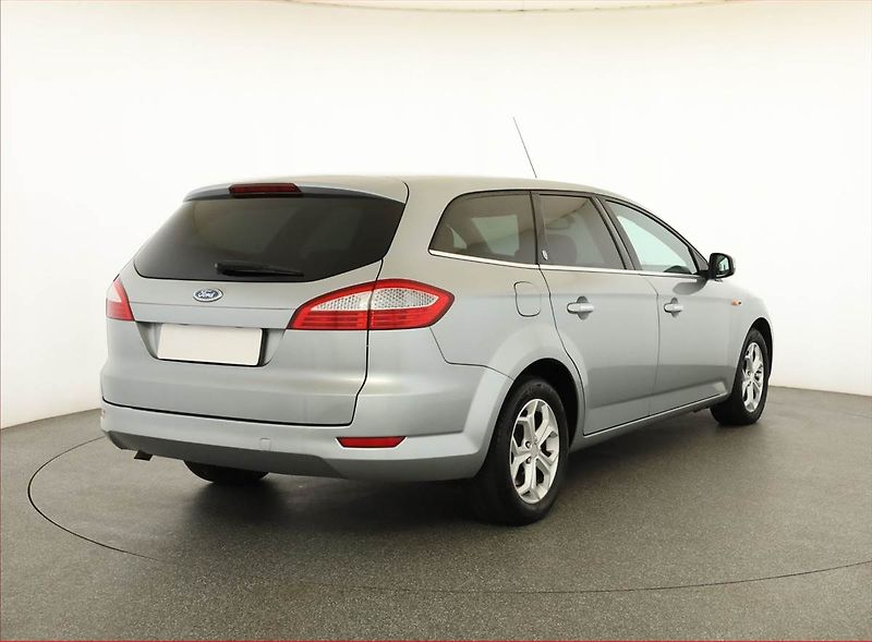Ford Mondeo (2008) 2.0 TDCi, Automat, Serv.kniha - fotka 5 z 16
