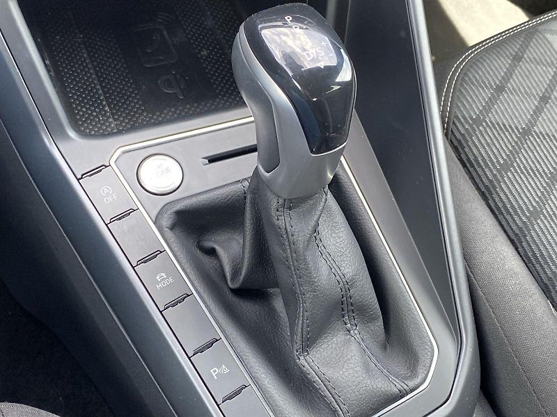 Volkswagen Taigo (2023) 1.5 TSI DSG R-Line - fotka 27 z 35