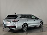 Volkswagen Passat R-Line People - náhled 1