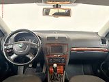 Škoda Octavia (2010) 1.4 TSi, 2.maj,ČR, STK6/28 - náhled 8