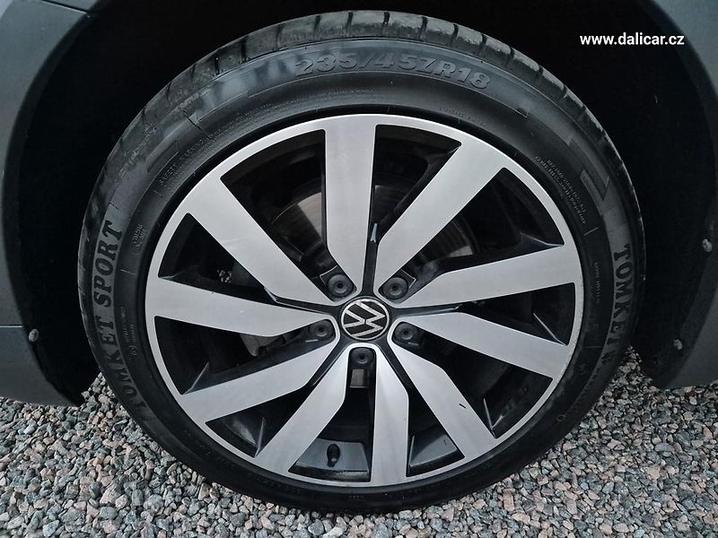 Volkswagen Passat Variant (2021) 2.0TDI 147kW ALLTRACK DSG 4X4 - fotka 53 z 56