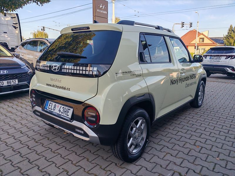 Hyundai INSTER 49 kWh PWR  STYLE TECHNOLOGY - fotka 4 z 18