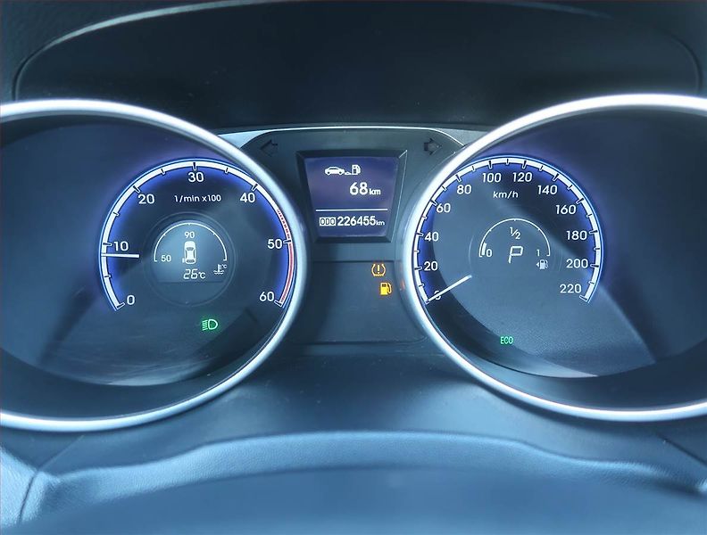 Hyundai ix35 (2013) 2.0 CRDi, 4X4, Automat - fotka 11 z 15