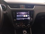 Škoda Octavia (2019) Style 1.5 TSI G-TEC, Automat - náhled 12