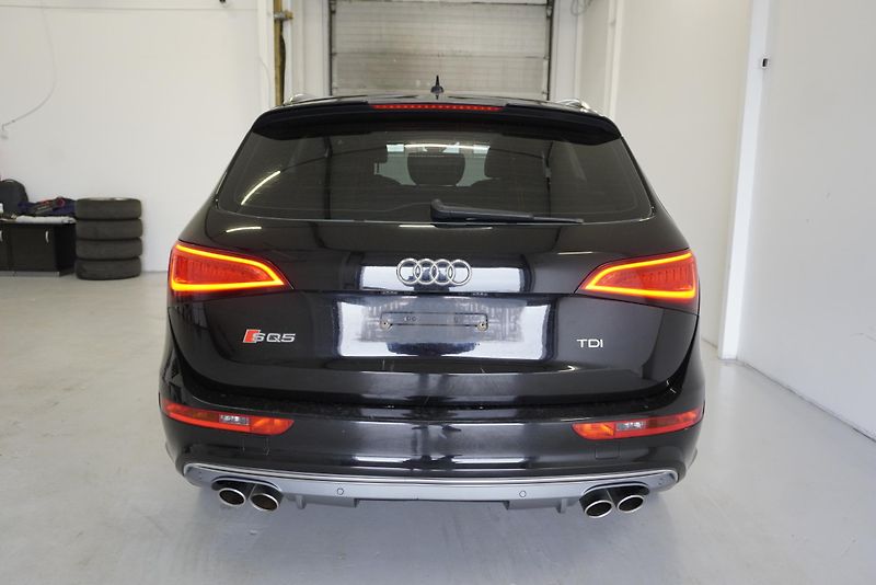 Audi SQ5 3.0TDI 313PS QUATTRO AUZTOMAT - fotka 9 z 28