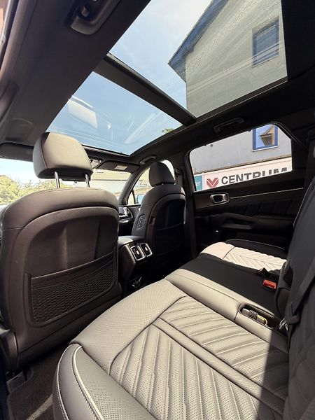 Kia Sorento 1.6-NOVÝ VŮZ-ZÁRUKA-MAX.VÝBAVA - fotka 47 z 61