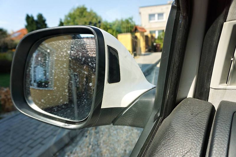 Volkswagen Multivan (2012) 2,0 BI-TDI 132 kW - fotka 30 z 42