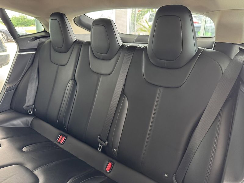 Tesla Model S S85D*AWD*Vzduch*RepaseBaterie! - fotka 14 z 37