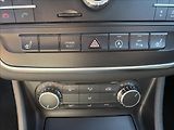 Mercedes-Benz GLA 1,6 200i 115kW Xen,Kamera,Navi - náhled 13