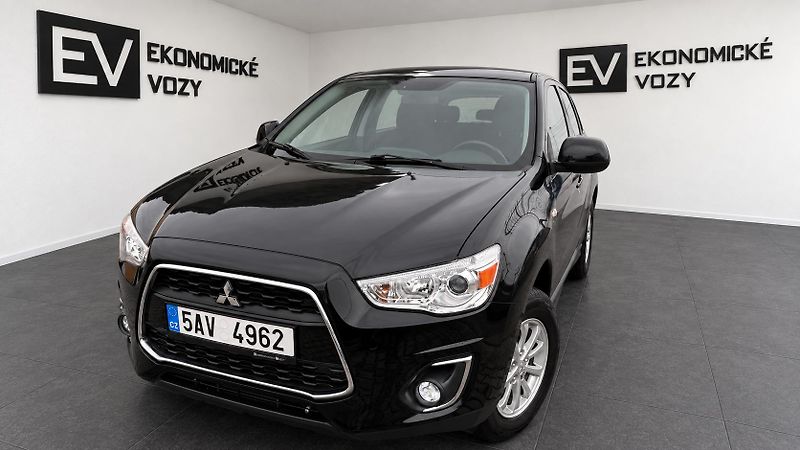 Mitsubishi ASX (2016) 1.6Di-D, ČR,4X4 - fotka 3 z 56