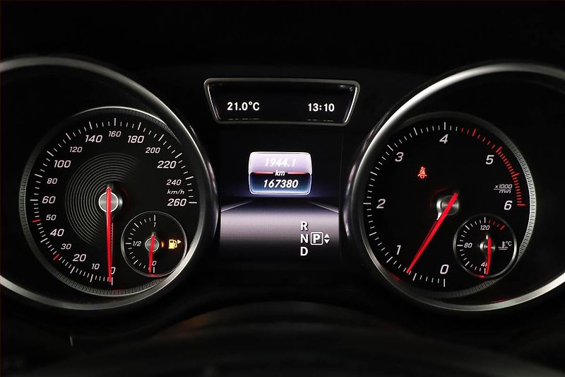 Mercedes-Benz GLE (2016) 350 d - fotka 9 z 19