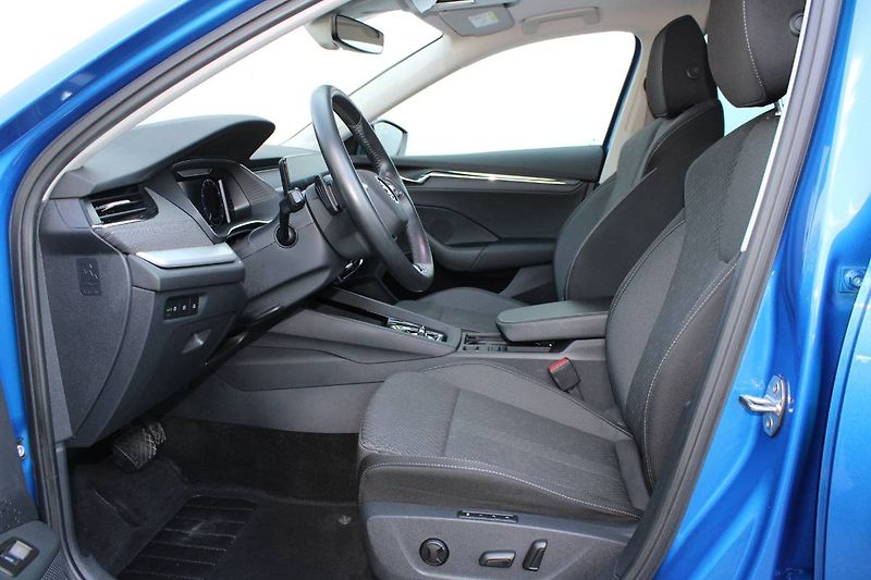 Škoda Octavia (2023) STYLE 2.0 TDI DSG  PANORAMA MA - fotka 31 z 33