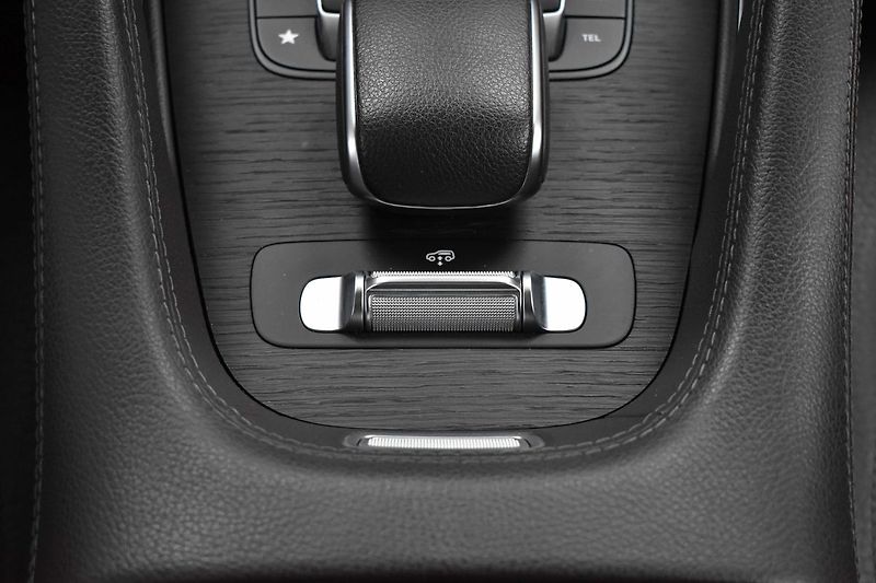 Mercedes-Benz GLS 400d AMG*TAŽNÉ*7.MÍST*DPH*ČR* - fotka 24 z 46
