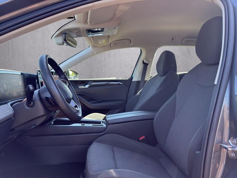 Volkswagen Passat 1.5eTSI ACC Kamera LED - fotka 4 z 9