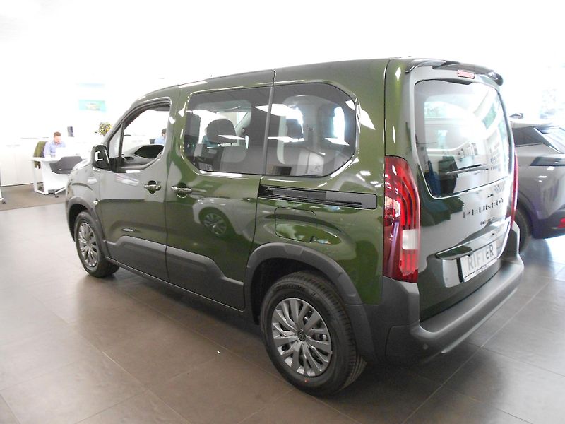 Peugeot Rifter ALLURE Turbo 110 MAN6 - fotka 3 z 7