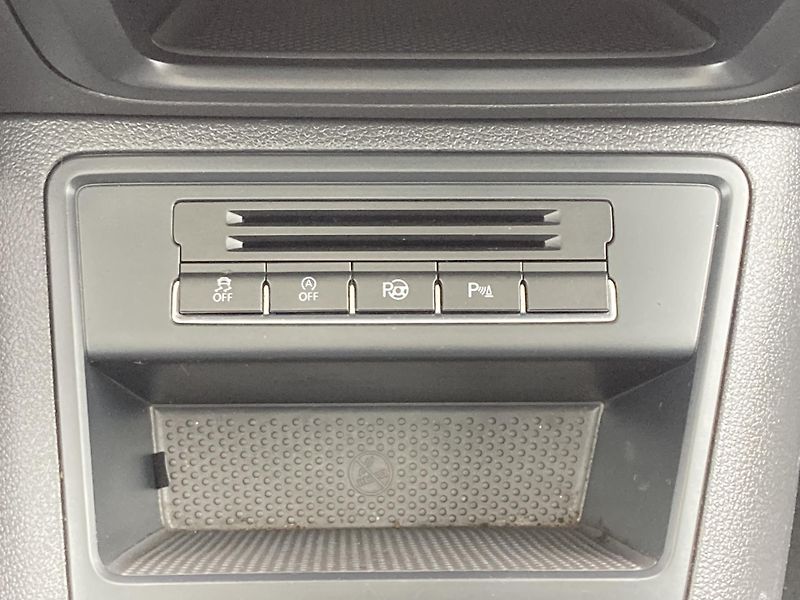 Volkswagen Tiguan (2013) 2.0TDI R-line - fotka 16 z 37