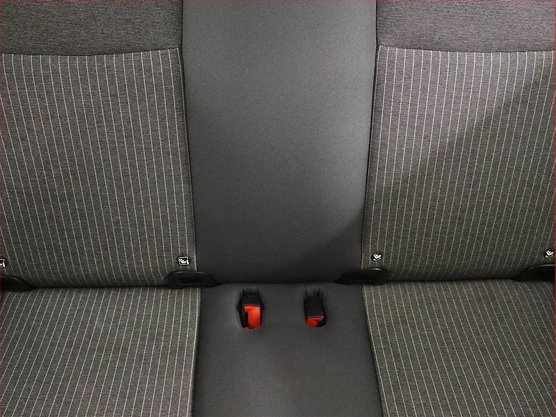 Fiat 500e (2023) 24 kWh, SoH 94%, Automat - fotka 10 z 22