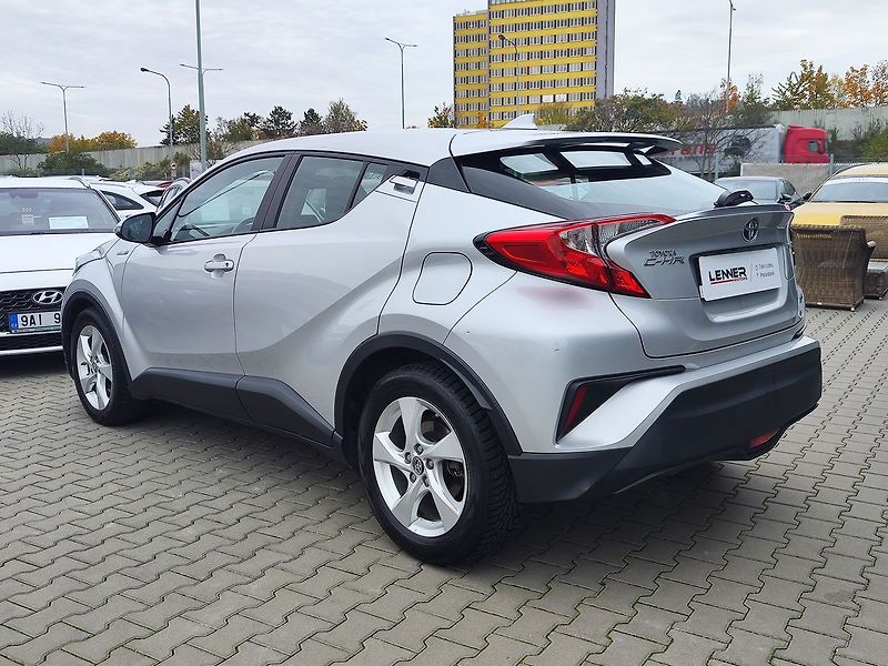 Toyota C-HR 1.8 HEV/90kW Comfort e-CVT - fotka 7 z 32