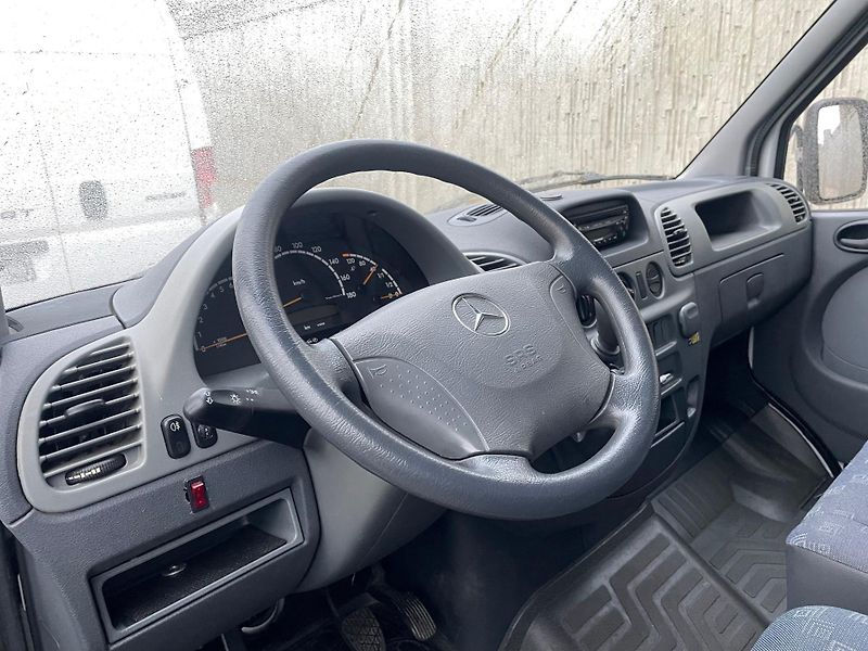 Mercedes-Benz Sprinter (2003) CDI - fotka 2 z 10