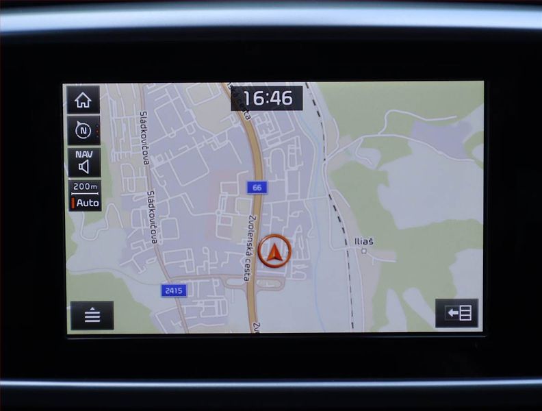 Kia Sportage (2019) Gold 1.6 T-GDI, 4X4 - fotka 12 z 17