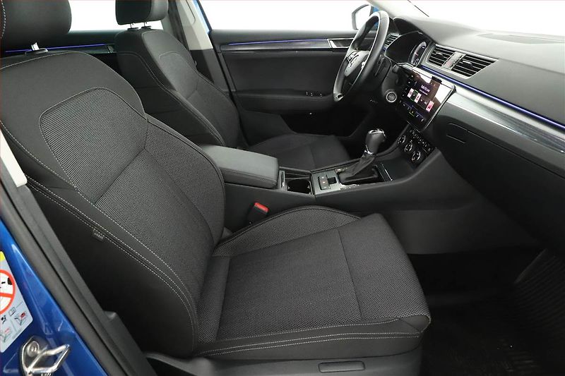 Škoda Superb (2020) 2.0 TDI, Automat, Navi - fotka 7 z 20