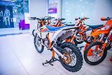 KTM 300 EXC SIX DAYS Nová 0MTH - náhled 2