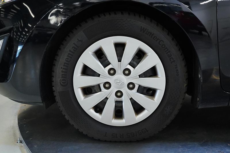 Hyundai i30 - fotka 10 z 22