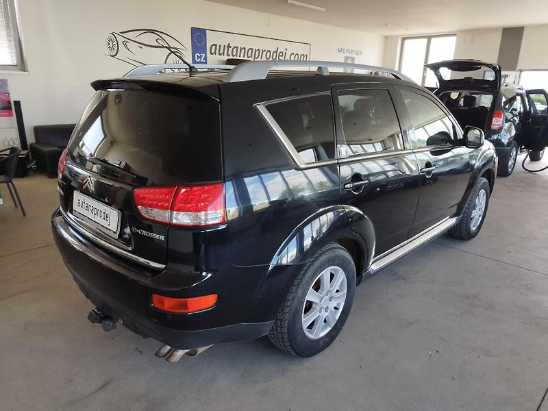 Citroën C-Crosser (2008) 2,2HDI,115KW,7MÍST,XEN,ALU,TAŽ - fotka 5 z 34