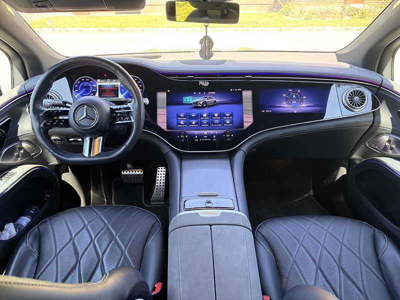 Mercedes-Benz EQS 450 AMG  - fotka 32 z 64