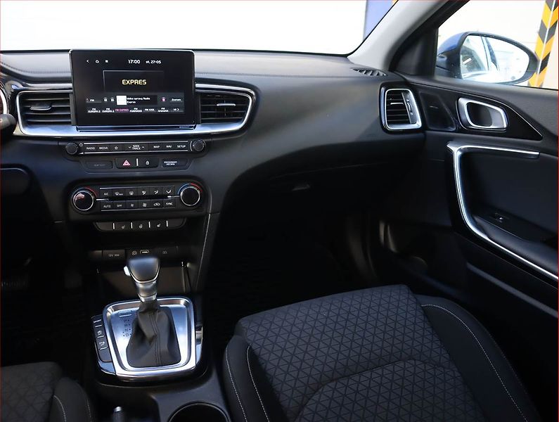 Kia Ceed (2018) Gold 1.4 T-GDI, Automat - fotka 8 z 22