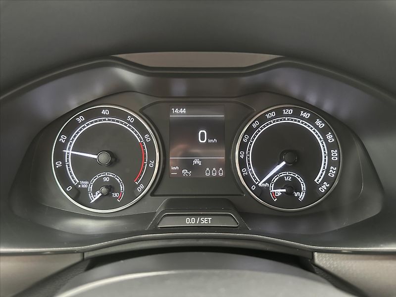 Škoda Kamiq 1.0 TSI 81kW Style CZ - fotka 19 z 34