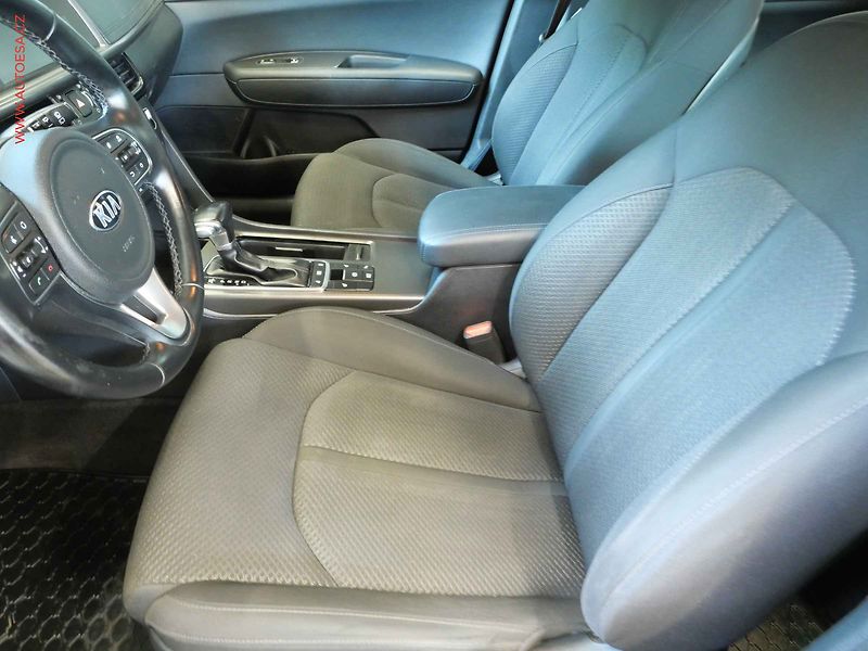 Kia Optima (2017) 1.7CRDi, 2.maj,ČR, AT, STK7 - fotka 9 z 24