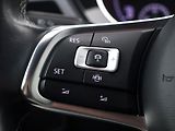 Volkswagen Touran 2,0 TDI 110kW R-Line DSG CZ - náhled 25