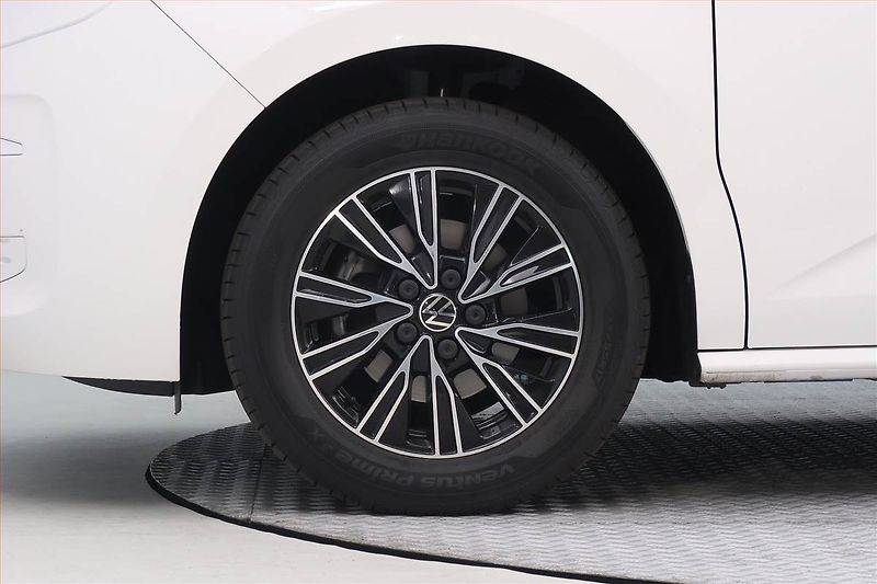 Volkswagen Multivan (2024) 1.5 TSI, ČR, 1Maj - fotka 15 z 22