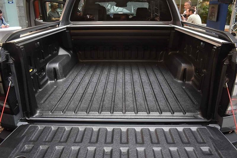 Ford Ranger Raptor je první z nových Rangerů, kterých se u nás dočkáme