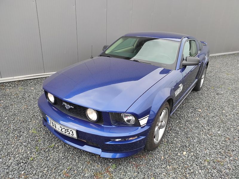 Ford Mustang REZERVACE  - fotka 2 z 19