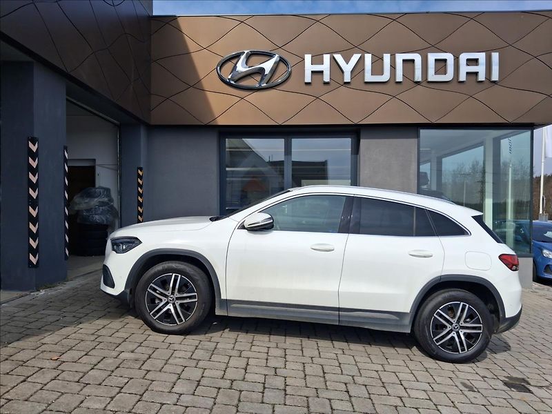 Mercedes-Benz GLA 1,3 180 MHEV Limited - fotka 3 z 21