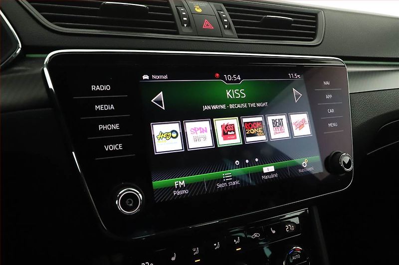 Škoda Superb (2020) Sportline 2.0 TDI - fotka 9 z 17