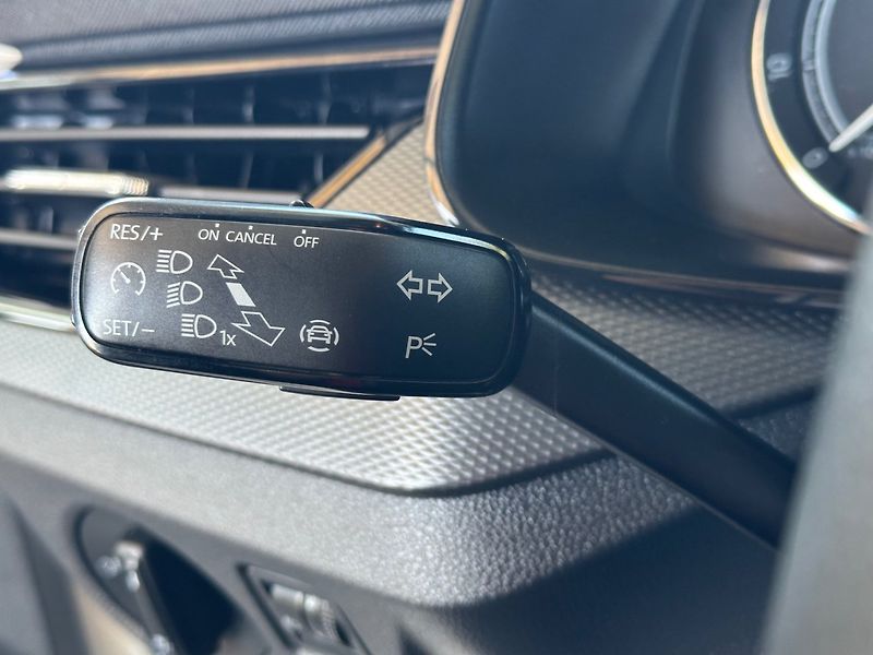Škoda Kamiq (2020) 1.0TSi 85kW,APP,LED,SERVISOVÁN - fotka 11 z 16