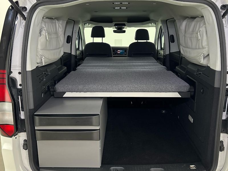 Volkswagen Caddy California Maxi - fotka 25 z 30