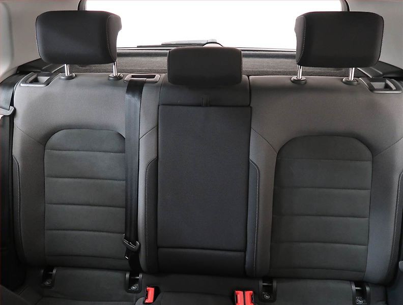 Volkswagen Golf (2017) 1.4 TSI, Navi, Tempomat - fotka 10 z 15